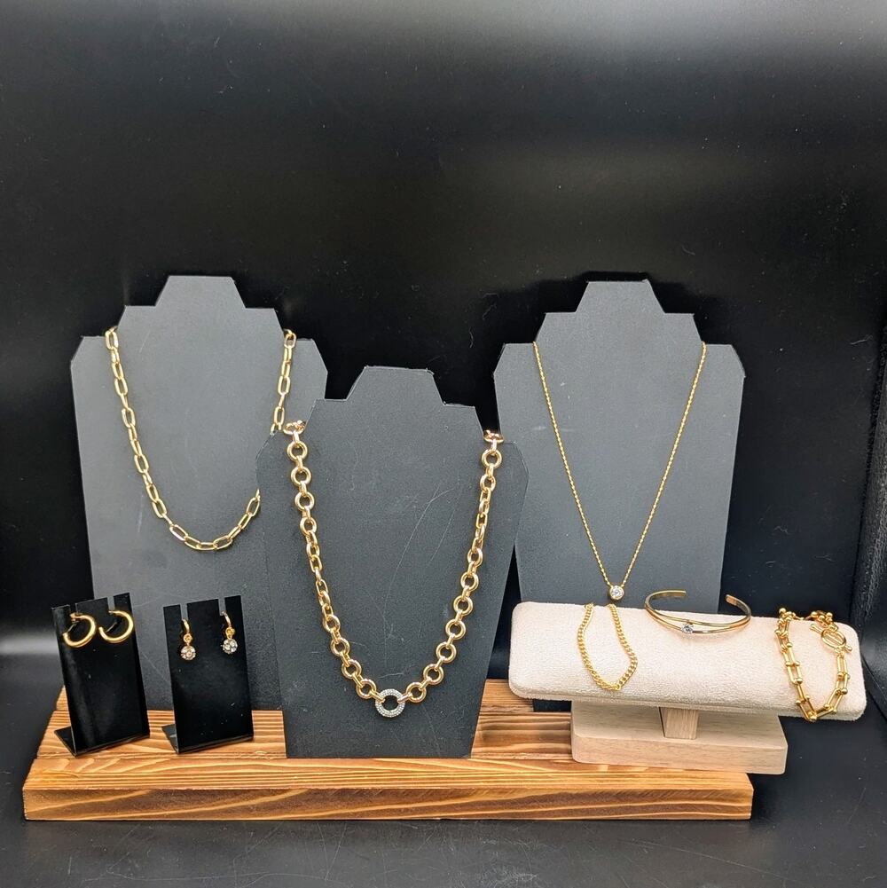 8 Pc Gold Tone Jewelry Lot Avon Rhinestone Necklaces Bracelets Earrings